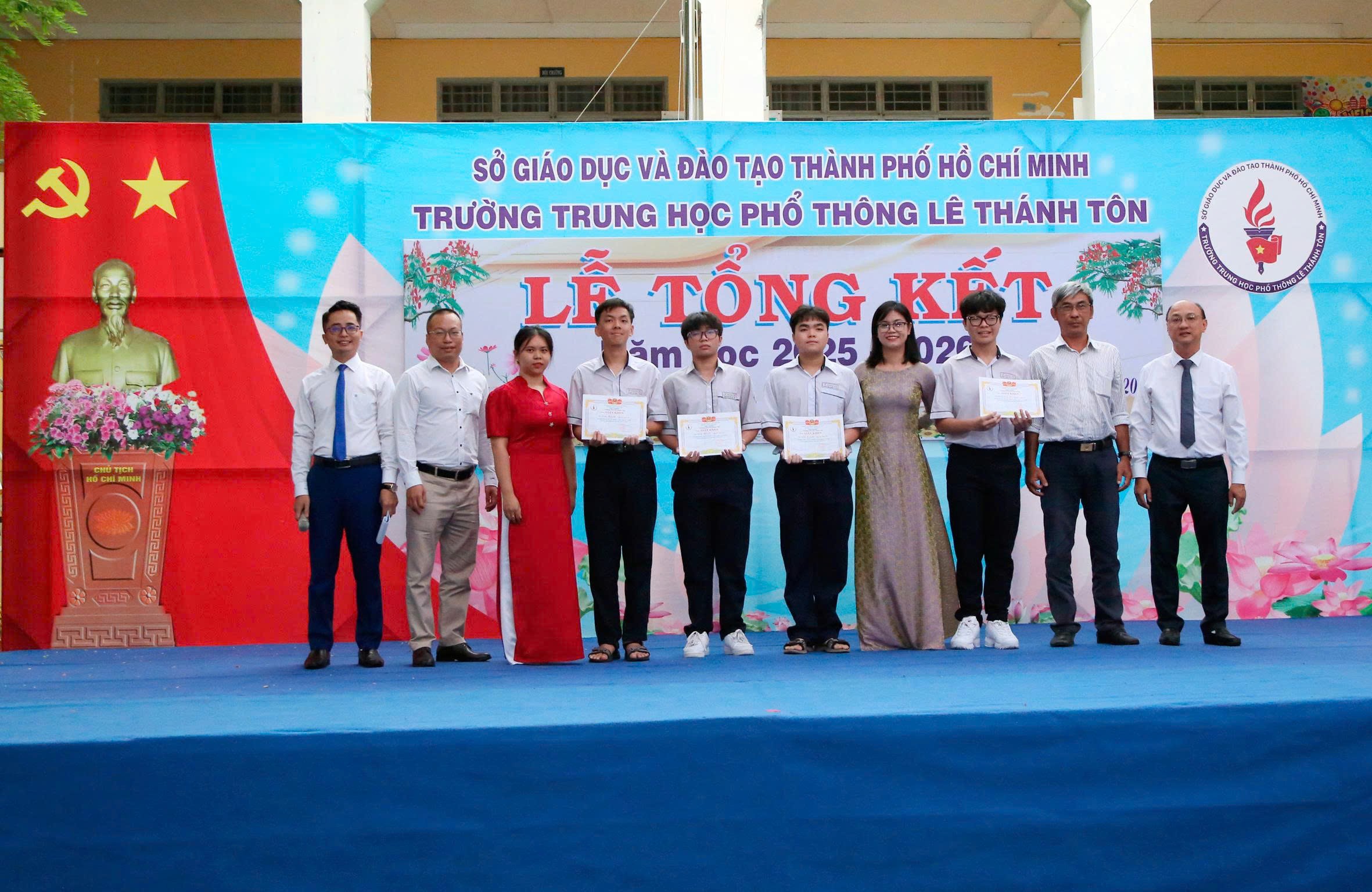 hieu-truong-4-1780147018.jpg