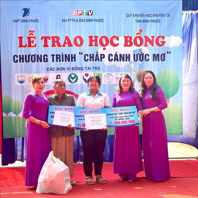Nối dài ước mơ cho học sinh nghèo