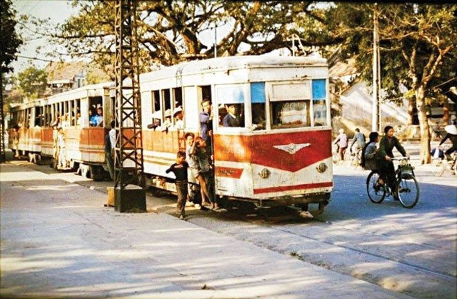 Cung đường “sống chậm”, hay “nét vẽ” của Hà Nội yên bình