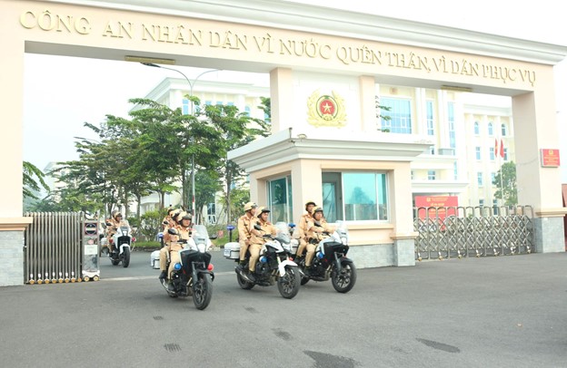 TP.HCM: CSGT ra quân cao điểm xử lý vi phạm nồng độ cồn, ma túy