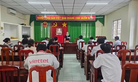 Tây Ninh: Xã Vĩnh Công triển khai kế hoạch cải tạo, chỉnh trang đường giao thông nông thôn
