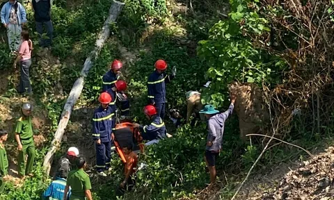 Đạp xe 'phượt' qua đèo, hai học sinh lao xuống vực sâu 50m