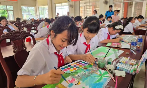 Từ những nét vẽ yêu thương, gửi gắm thông điệp về giá trị gia đình Việt