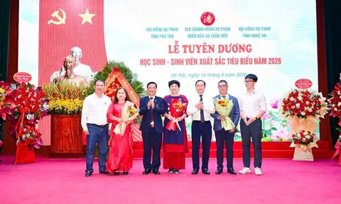 Rạng danh truyền thống hiếu học họ Phan và Thân Hữu: Lễ tuyên dương, báo công dâng Bác tại Ba Đình lịch sử