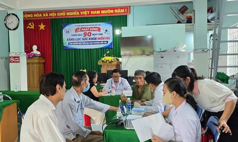 Phường Bến Tre tổ chức Lễ phát động Chiến dịch 90 ngày đêm khám sức khỏe, sàng lọc miễn phí cho người dân