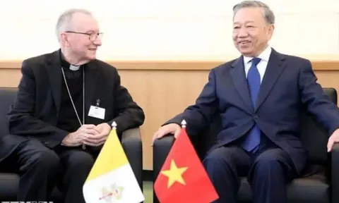 Tổng Bí thư, Chủ tịch nước Tô Lâm gặp Thủ tướng Vatican