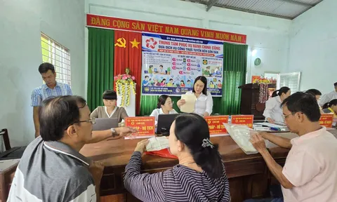 Phường Bến Tre đưa dịch vụ công về cơ sở, tạo thuận lợi cho người dân