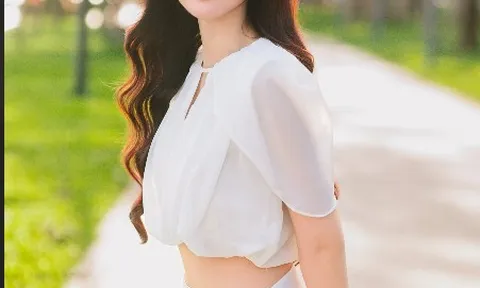 Cận cảnh nhan sắc nàng Á hậu Huế sở hữu IELTS 8.0, sáng lập dự án “Tiếng Anh cho em”