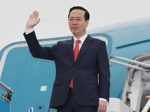 Chủ tịch nước Võ Văn Thưởng lên đường tham dự Lễ đăng quang của Nhà vua Anh Charles III