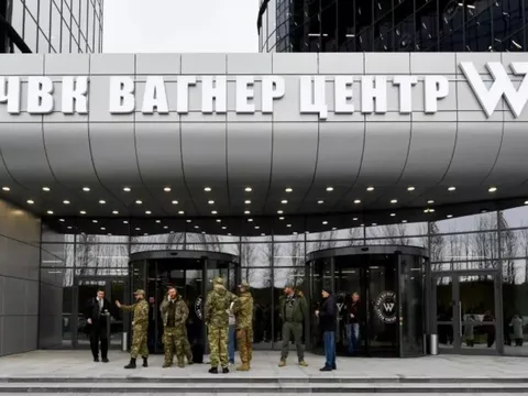 Lực lượng an ninh Nga phong tỏa trụ sở tập đoàn Wagner ở St. Petersburg