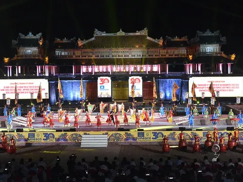 Di sản Huế không ngừng hồi sinh với sức sống ngày càng mãnh liệt
