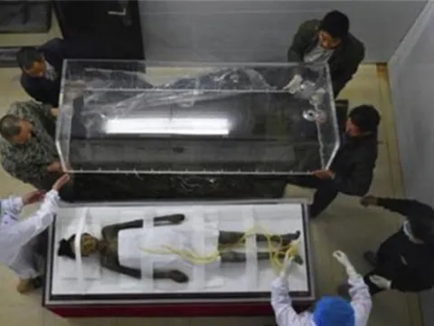 Ngôi mộ mỹ nhân 200 năm tỏa ra hương thơm nức kỳ lạ khiến giới khảo cổ đau đầu: Có phải chính là nàng Hàm Hương trong lịch sử?