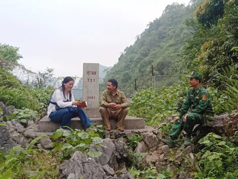 Những “cột mốc sống” nơi biên cương