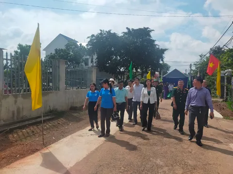 Đồng Phú – Bình Phước: Nhân rộng mô hình Khu dân cư “Sáng – xanh – sạch – đẹp – an toàn” trong toàn thị trấn