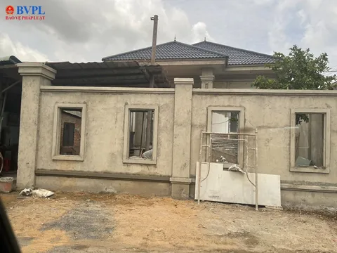 Trảng dài nở rộ xây dựng không phép, trái phép, Chủ tịch phường đi massage trong giờ hành chính