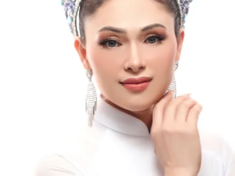 Đại diện thí sinh đến từ Việt Nam tại cuộc thi  Hoa Hậu Quý Bà Di Sản Quốc Tế 2023