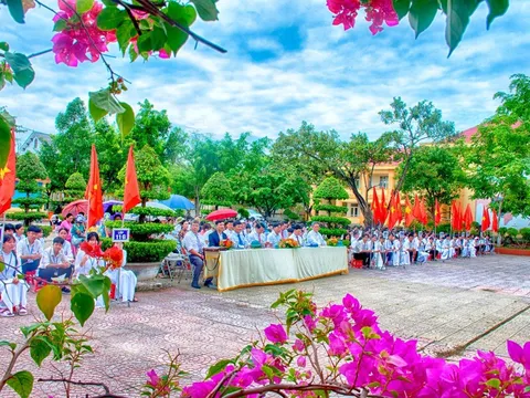 Quảng Bình: Trường Trung Học Phổ Thông Hoàng Hoa Thám khai giảng năm học mới 2023 - 2024
