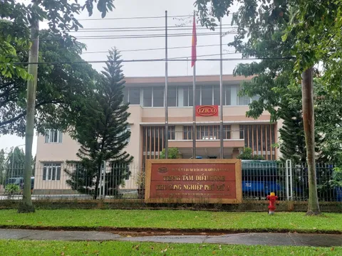 Bà Rịa - Vũng Tàu: Chủ tịch UBND thị xã Phú Mỹ chỉ đạo “hỏa tốc” vụ phá tường rào trổ cửa vào KCN Phú Mỹ I