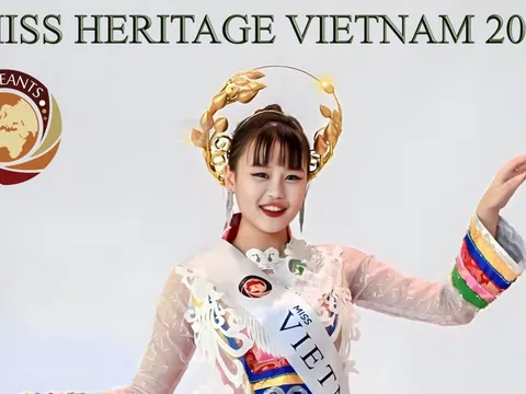 Đại diện Miss Heritage Việt Nam 2023 cuốn hút với National Costume của NTK Trần Tâm Tâm