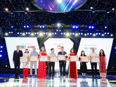 Chương trình Xuân Yêu Thương chủ đề Tết Vì Người Nghèo