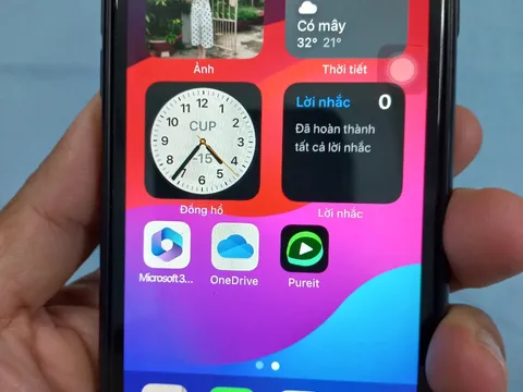 Cảnh báo mã độc có thể đánh cắp Face ID và tài khoản ngân hàng trên iPhone, nhắm tới người dùng Việt
