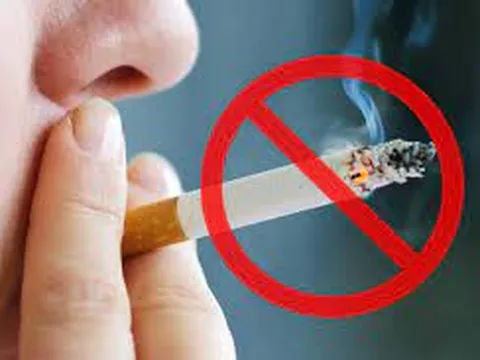 Những triệu chứng cảnh báo ung thư đối với người hút thuốc