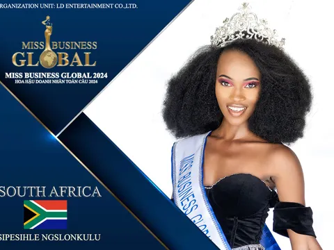 “Ngọc trai đen” của Châu Phi – Miss Business Global South Africa tại cuộc thi Hoa Hậu Doanh Nhân Toàn Cầu 2024.