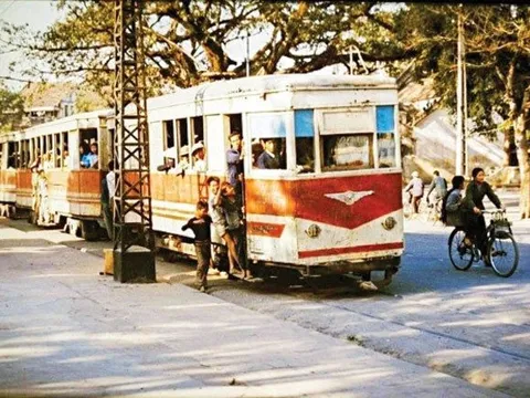 Cung đường “sống chậm”, hay "nét vẽ" của Hà Nội yên bình