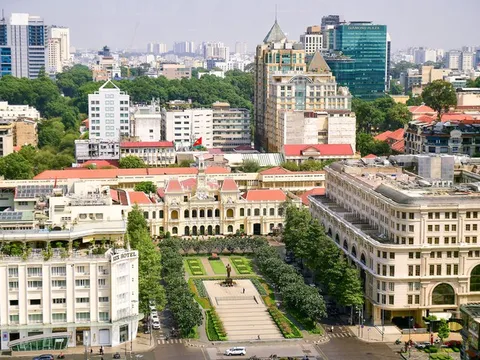 Ngày cuối nghỉ lễ 30/4-1/5: Hai sân bay lớn nhất nước đón hơn 200.000 khách