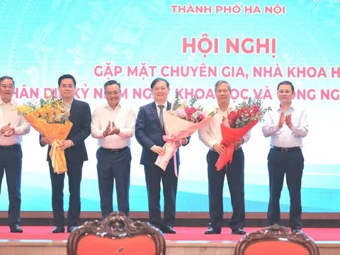 Hà Nội gặp mặt, tri ân, tôn vinh các chuyên gia, nhà khoa học