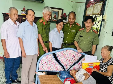 Hội Cựu Công an huyện Trảng Bom: Việc làm nhỏ, ý nghĩa lớn