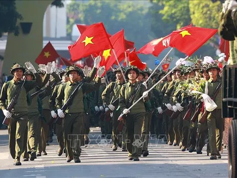 Xúc động màn thực cảnh tái hiện thời khắc lịch sử 'Ngày về chiến thắng'