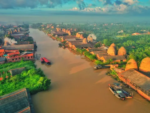 Vĩnh Long: Khai mạc lễ hội ‘Gạch gốm đỏ - Kinh tế xanh’