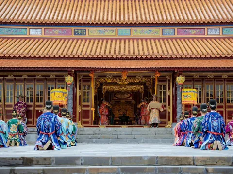 Khát Vọng Thái Hoà - Đón nhận di sản tư liệu khu vực châu Á - Thái Bình Dương của UNESCO cho: “Những bản đúc nổi trên chín đỉnh đồng ở Hoàng cung Huế”