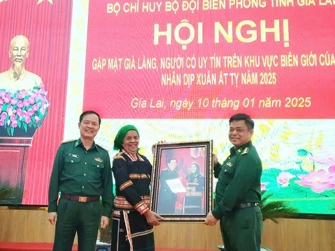 Gia Lai: tổ chức Hội nghị gặp mặt già làng, người có uy tín khu vực biên giới