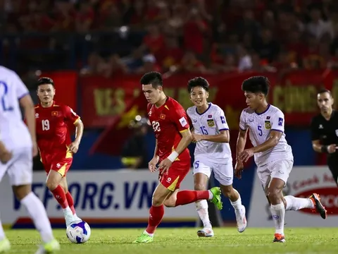 Tuyển Việt Nam thắng Lào 5-0