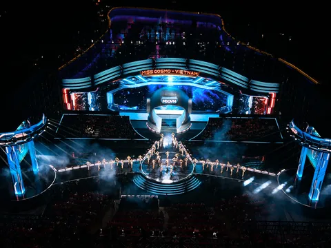 Miss Cosmo Vietnam 2025: Màn final walk đáng nhớ tại đêm thi Jury Session