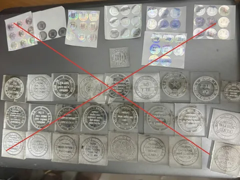 Đồng Nai: Phá đường dây làm giả con dấu, giấy tờ, tài liệu của cơ quan, tổ chức