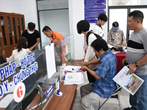 Đồng Nai: Văn phòng Đăng ký đất đai tỉnh cử 95 viên chức, nhân viên về hỗ trợ các xã, phường