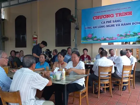 Tây Ninh: Chương trình cà phê sáng ở phường Long An của chính quyền và nhân dân