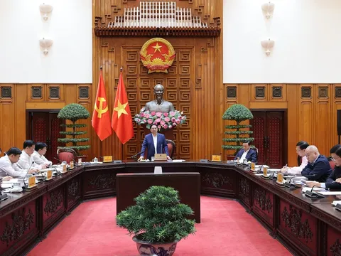 Thủ tướng: Khẩn trương triển khai, hoàn thành các dự án, công trình phục vụ Hội nghị APEC 2027