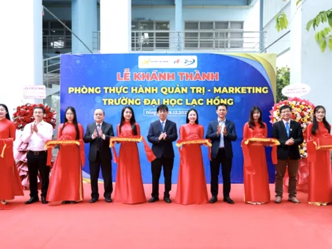 Trường Đại học Lạc Hồng khánh thành Phòng thực hành Quản trị - Marketing