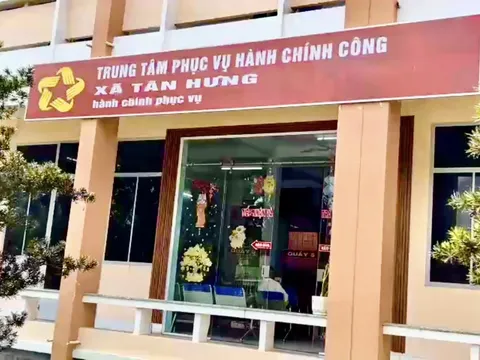 Tây Ninh: Người dân trở thành trung tâm phục vụ về thủ tục hành chính