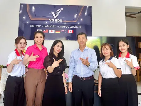 Một cái bắt tay – mở ra nhiều cơ hội, Một sự đồng hành – kiến tạo tương lai