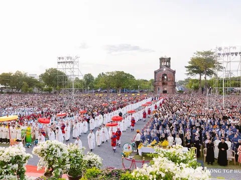 Nghi thức Khai mạc Đại hội Hành hương Đức Mẹ La Vang lần thứ 32