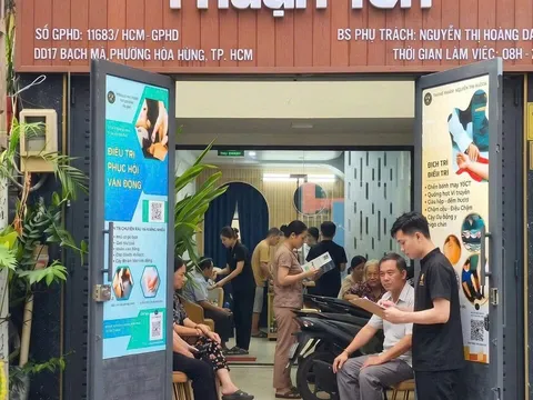 BÁC SĨ NGUYỄN THUẬN YÊN: “Y ĐỨC KHÔNG CHỈ NẰM Ở PHƯƠNG PHÁP CHỮA BỆNH, MÀ CÒN Ở CÁCH NGƯỜI THẦY THUỐC ĐỐI ĐÃI VỚI NGƯỜI BỆNH”
