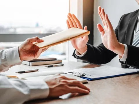 Đã từ chối nhận di sản, ông bà không thể đổi ý chỉ vì mâu thuẫn với con cháu